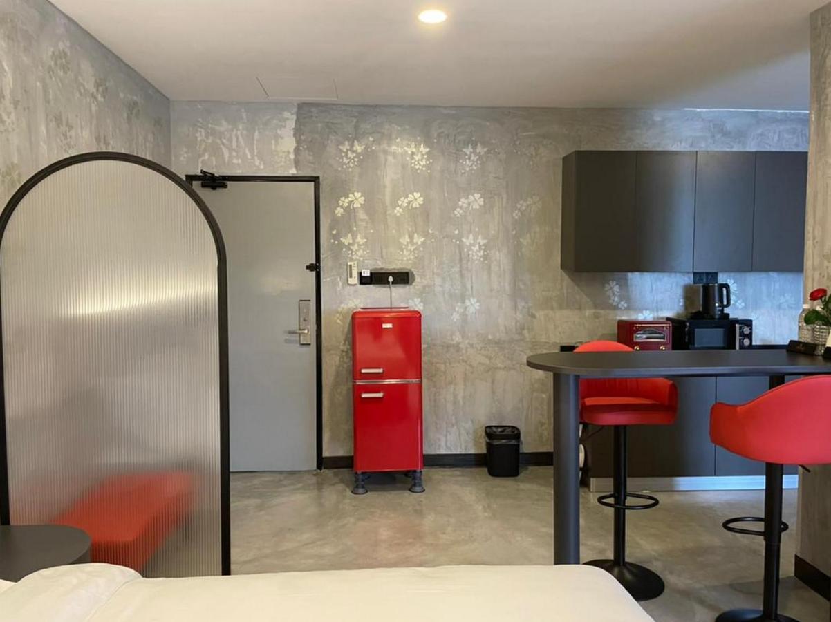 Sri Indar Hotel & Suites Parit Buntar Kültér fotó